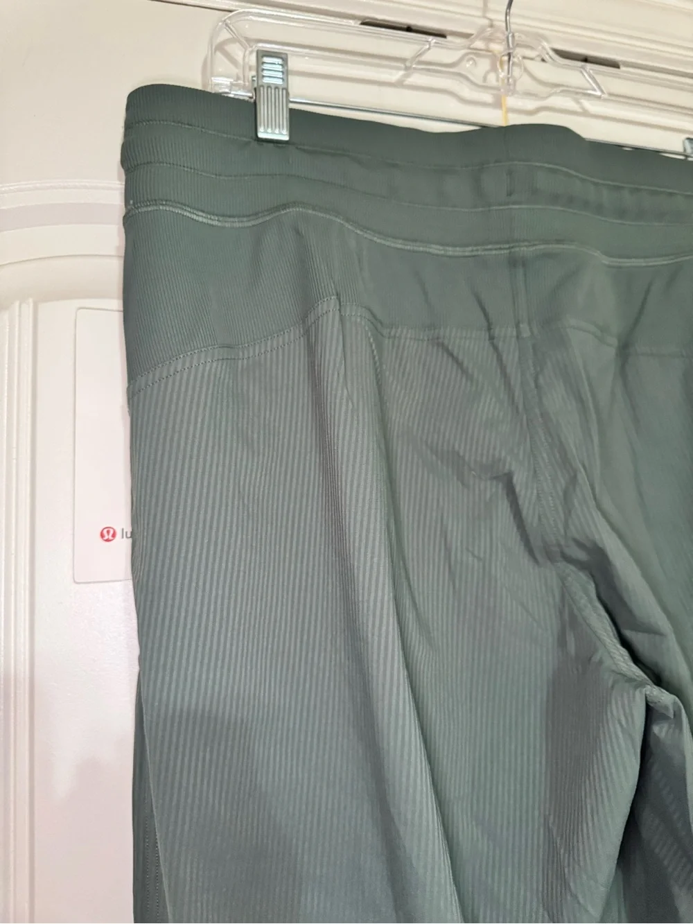 Lululemon Dance Studio Mid-Rise Jogger Full Length Dark Forest Size 12